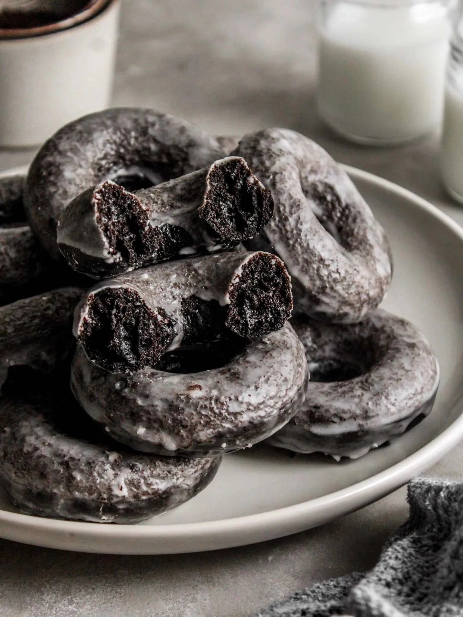 Baked Chocolate Glazed Donuts