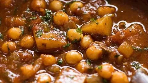 Easy Chickpea Potato Curry