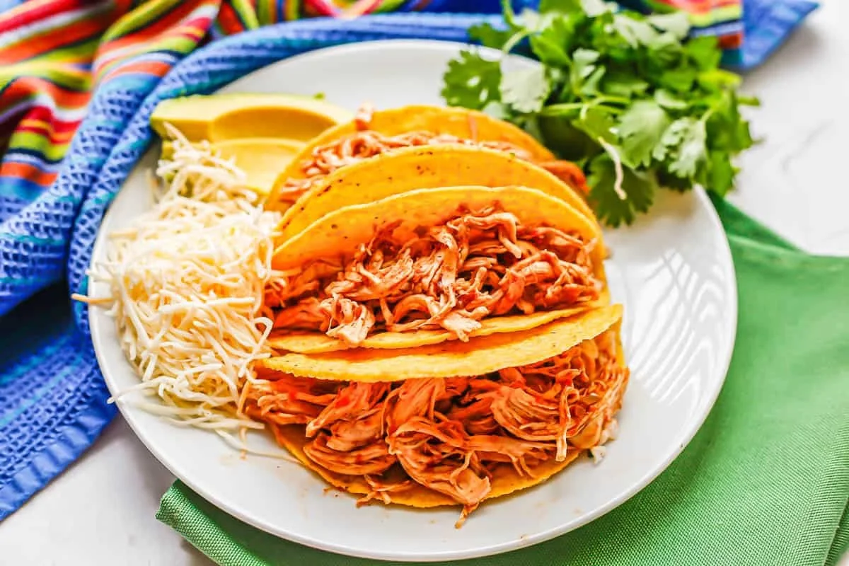 Easy Instant Pot Chicken Tacos