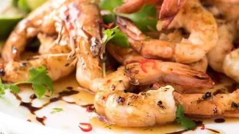 Grilled Shrimp in Asian Style