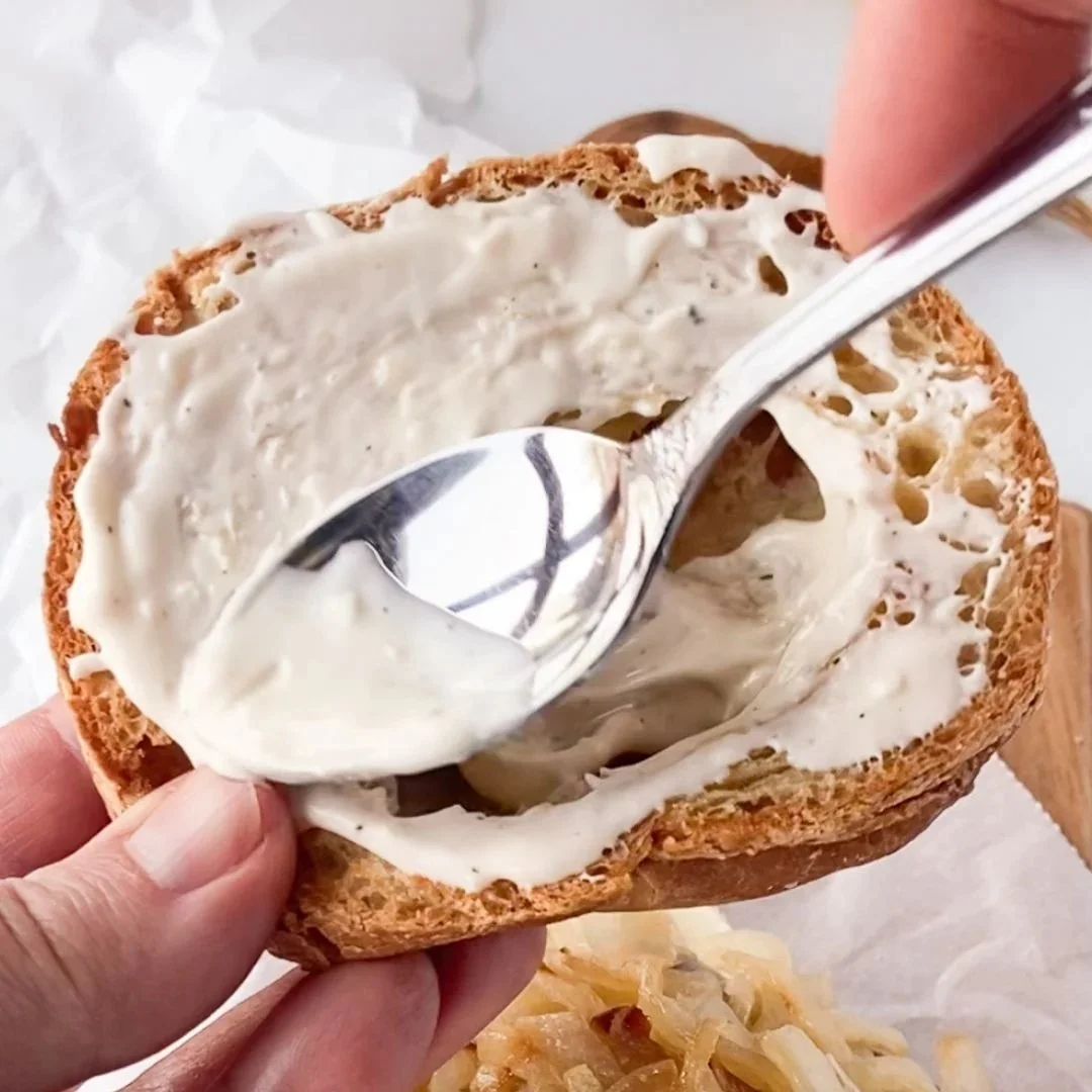 Minute Garlic Mayo Aioli