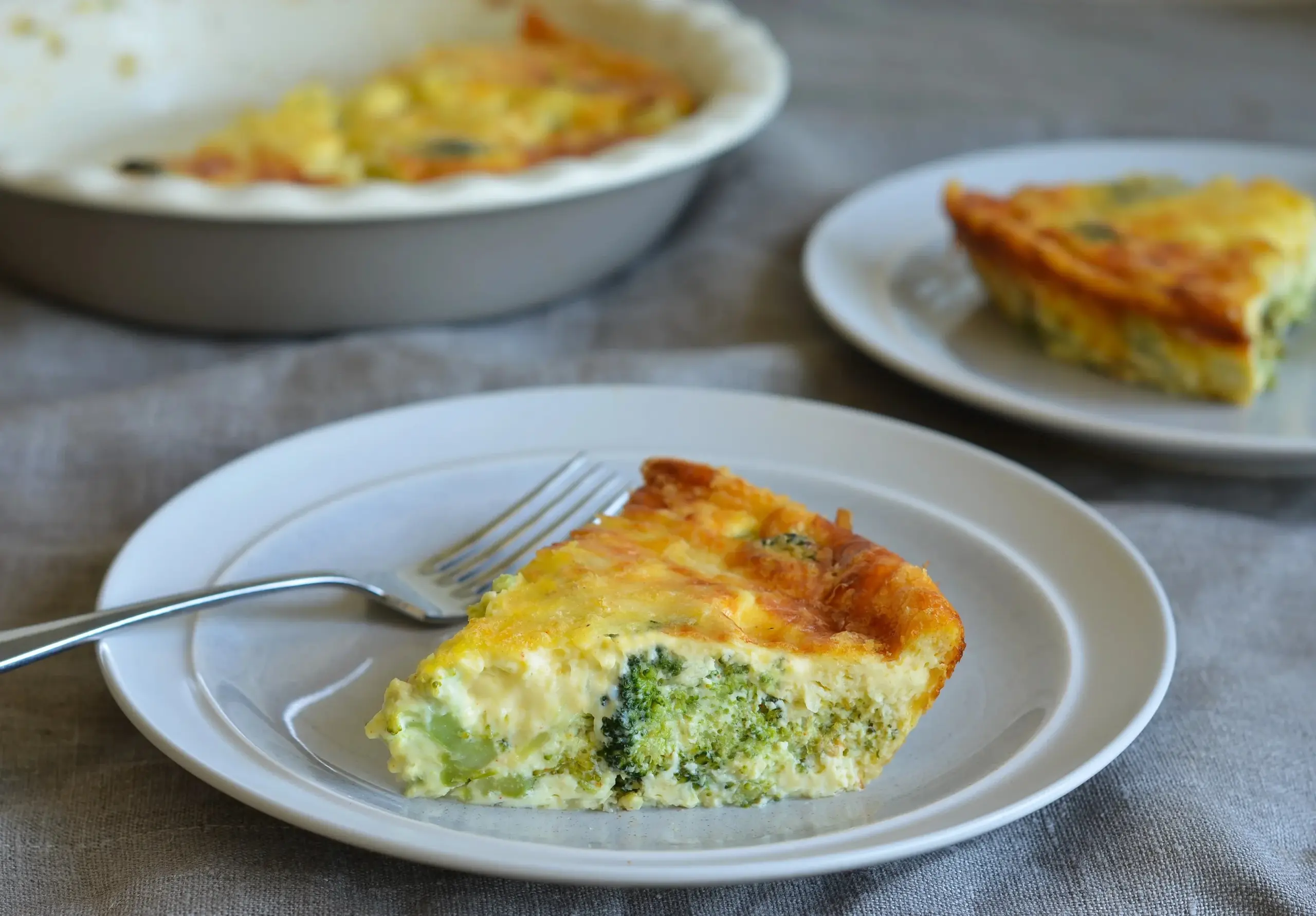Quiche with Crustless Broccoli