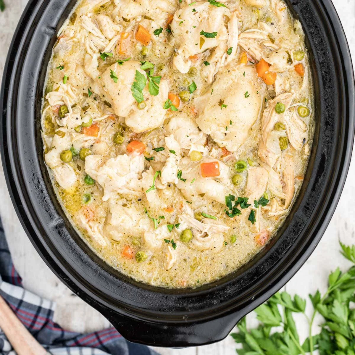 Slow Cooker Chicken and Dumplings